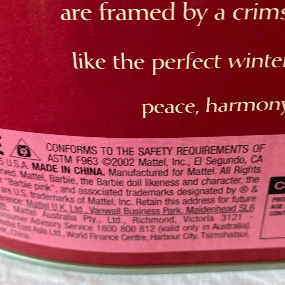 Barbie Holiday Celebration: Vintage 2002 Holiday Celebration Barbie - Picture 11 of 16